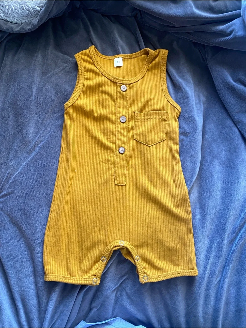 Bundle of Girl clothes 12-18 months